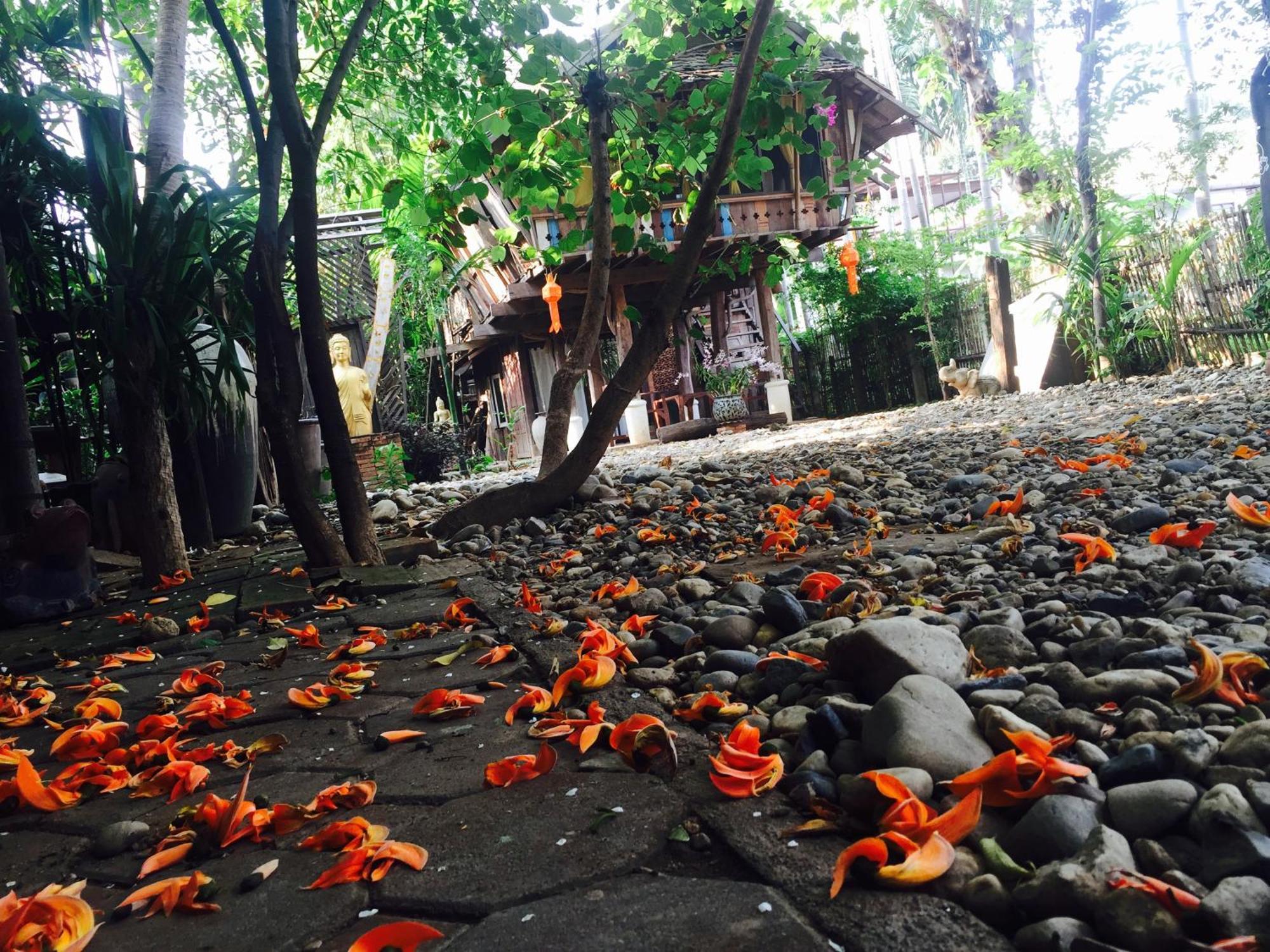 Baanbooloo Village Chiang Mai Esterno foto